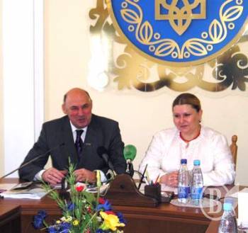 Що роблять за кордоном представники чернігівської влади і від чого залежить добробут громадян?