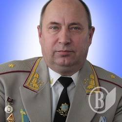 Валентин Осипенко: Плідна праця – святковий настрій Валентин Осипенко: Плідна праця – святковий настрій