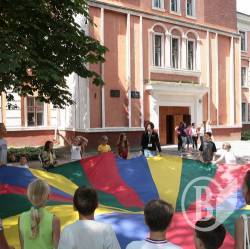 Фестиваль Фортеця: Англійська і Біблія для дітей. ФОТОрепортаж Фестиваль Фортеця: Англійська і Біблія для дітей. ФОТОрепортаж