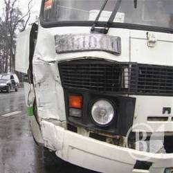 ДТП: Куча мала! Автобусів ДТП: Куча мала! Автобусів