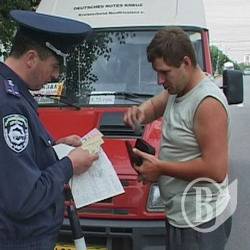 ДАІ буде вчитися працювати по-новому ДАІ буде вчитися працювати по-новому