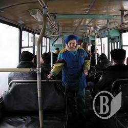 ДТП: У тролейбусі тримайтесь за поручні!