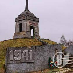 Меморіал у Ведильцях: Відновлення. ФОТОрепортаж