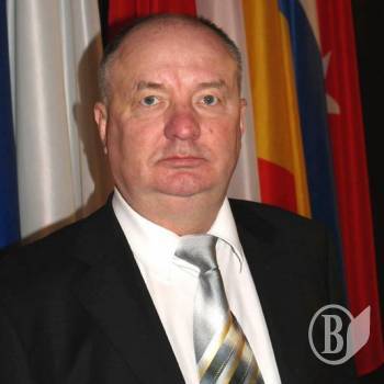 Бенкет під час холери: Подайте голові райради! Бенкет під час холери: Подайте голові райради!