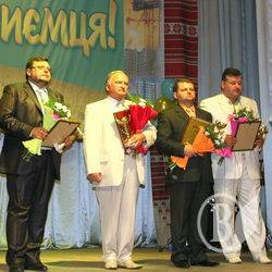 Чернігівські товари і послуги перемагають. Тому що якісні Чернігівські товари і послуги перемагають. Тому що якісні