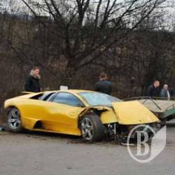 Стережіться: За кермом - син депутата! Стережіться: За кермом - син депутата!