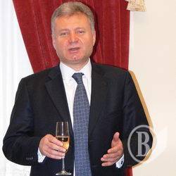 Новий рік у Чернігові перенесено на березень. ВІДЕО Новий рік у Чернігові перенесено на березень. ВІДЕО