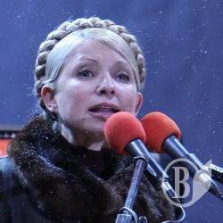 Юлія Тимошенко: «Після виборів долар коштуватиме 6 гривень» Юлія Тимошенко: «Після виборів долар коштуватиме 6 гривень»