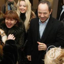 Моряки «Аріани» попросили Сергія Тігіпка зустріти їх на Батьківщині Моряки «Аріани» попросили Сергія Тігіпка зустріти їх на Батьківщині
