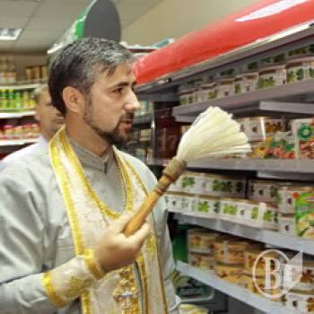 Віктор Федорович відкрив у Чернігові перший український магазин. ВІДЕО Віктор Федорович відкрив у Чернігові перший український магазин. ВІДЕО