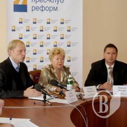 Борги і зарплати – основна тема прес-конференції лідерів федерації профспілок Борги і зарплати – основна тема прес-конференції лідерів федерації профспілок