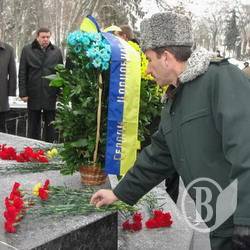 Військові вшанували пам’ять ліквідаторів аварії на Чорнобильській АЕС. Фото Військові вшанували пам’ять ліквідаторів аварії на Чорнобильській АЕС. Фото