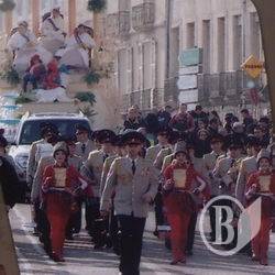 Французи «фестивалять» без жодної пляшки Французи «фестивалять» без жодної пляшки