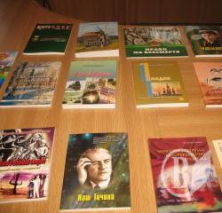 Як чиновники підтримують місцевий книгодрук (Фото) Як чиновники підтримують місцевий книгодрук (Фото)