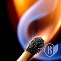 Хто підпалив аптеку? Хто підпалив аптеку?