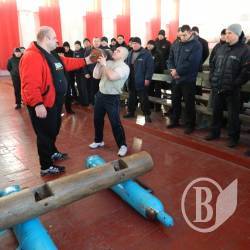 Богатирські ігри у колонії Луценка (фото) Богатирські ігри у колонії Луценка (фото)