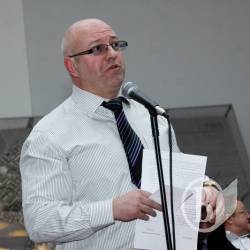 «Регіони» і опозиція дружно притиснули мера станцією швидкої допомоги (відео, ФОТОрепортаж)