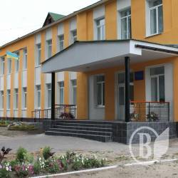 Перетворення Понорницької ЗОШ І-ІІІ ст.: з гидкого каченяти у красуню-лебідку Перетворення Понорницької ЗОШ І-ІІІ ст.: з гидкого каченяти у красуню-лебідку