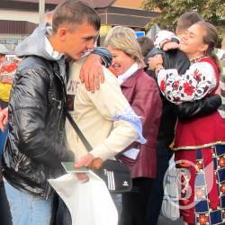 Перша партія строковиків поїхала служити Перша партія строковиків поїхала служити