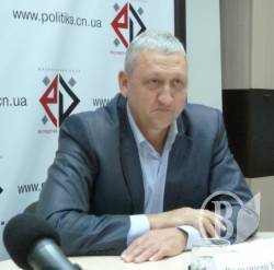 Начальник «Зеленбуду» розповів про каштани, тюльпани, міль і борги Начальник «Зеленбуду» розповів про каштани, тюльпани, міль і борги
