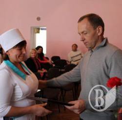 Чотири тонни і сердечне вітання Чотири тонни і сердечне вітання