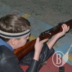 Молодежь готовят к войне в тире? Молодежь готовят к войне в тире?