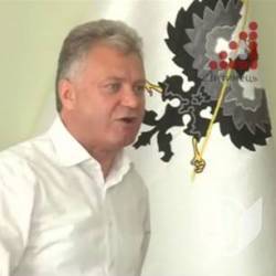 Мер Соколов ходить на горщик чи в кульок? Мер Соколов ходить на горщик чи в кульок?