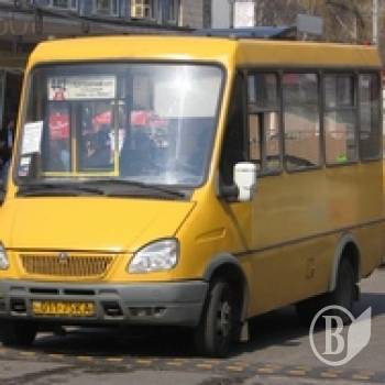Некультурні водії їздять на брудних автобусах чітко за розкладом Некультурні водії їздять на брудних автобусах чітко за розкладом