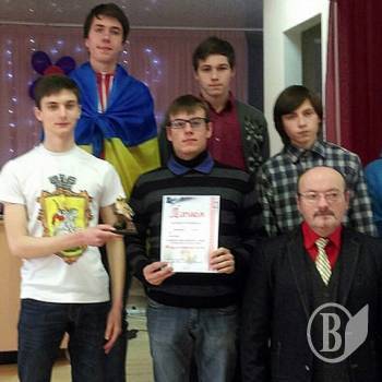 Міжнародний інтелектуальний турнір виграли ніжинські школярі Міжнародний інтелектуальний турнір виграли ніжинські школярі