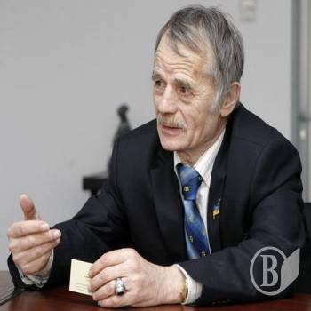 Джемілєв: Україна повинна залишити Крим без світла та продуктів Джемілєв: Україна повинна залишити Крим без світла та продуктів