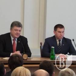 Журман подякував колективу ОДА, але не привітав Куліча Журман подякував колективу ОДА, але не привітав Куліча