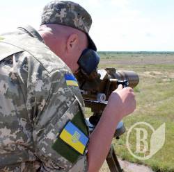 Охочі вступити на контракт отримають по 10 тисяч гривень