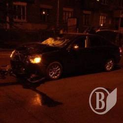 Автомобіль збив насмерть мотоцикліста з пасажиром Автомобіль збив насмерть мотоцикліста з пасажиром
