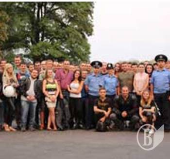 ДАІ домовляється з мотоциклістами не літати, а їздити ДАІ домовляється з мотоциклістами не літати, а їздити