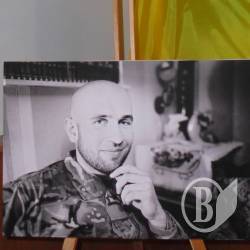 Ніжинський журналіст та фотокор Ігор Волосянків презентував виставку про війну Ніжинський журналіст та фотокор Ігор Волосянків презентував виставку про війну
