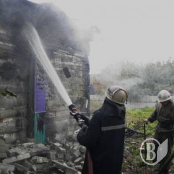 Рятувальники ліквідували пожежу житлового будинку на Новгород-Сіверщині Рятувальники ліквідували пожежу житлового будинку на Новгород-Сіверщині