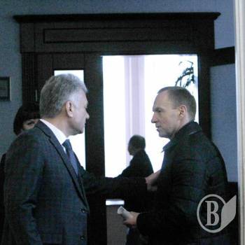 Про що говорили мери Атрошенко і Соколов на скандальній сесії - фото Про що говорили мери Атрошенко і Соколов на скандальній сесії - фото