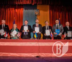 У Чернігові європейці обговорили співпрацю в сфері освіти та науки У Чернігові європейці обговорили співпрацю в сфері освіти та науки