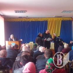 Ветеранів АТО звинуватили у привласненні землі у Новому Білоусі Ветеранів АТО звинуватили у привласненні землі у Новому Білоусі