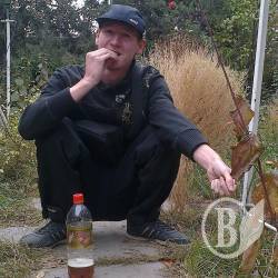 Грабіжник жінки сховався під трубами Грабіжник жінки сховався під трубами