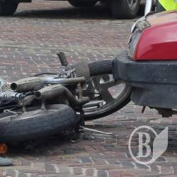 Класичний наїзд на мотоцикліста в Чернігові Класичний наїзд на мотоцикліста в Чернігові