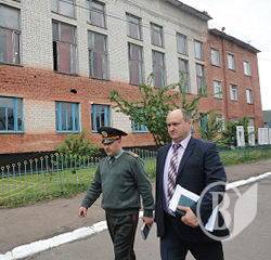 В’язницю, де «сидів» Луценко, перевірив місцевий прокурор В’язницю, де «сидів» Луценко, перевірив місцевий прокурор
