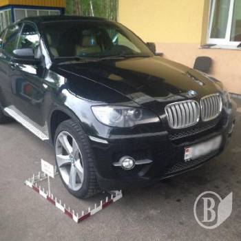 Поцуплений BMW X6 затримали на кордоні Поцуплений BMW X6 затримали на кордоні