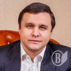 Микитася благають піти на вибори студенти-педагоги і чорнобильці Микитася благають піти на вибори студенти-педагоги і чорнобильці