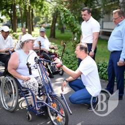 Ляшко та Блауш дбають про старше покоління Ляшко та Блауш дбають про старше покоління