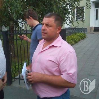 Купрієнко та Лозовий взяли на поруки міського голову Мени та депутата райради Купрієнко та Лозовий взяли на поруки міського голову Мени та депутата райради