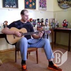 «Найвищий бард України» виступив у Чернігові. Відео «Найвищий бард України» виступив у Чернігові. Відео