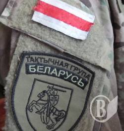 Білоруські добровольці дали прес-конференцію у Чернігові Білоруські добровольці дали прес-конференцію у Чернігові