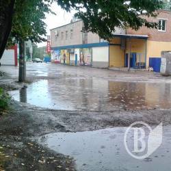Болото навколо АТБ. ФотоФакт Болото навколо АТБ. ФотоФакт