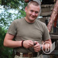 Прес-офіцер Віталій Кирилов: «Один обстріл у зведенні може бути годинним боєм із мінометами» Прес-офіцер Віталій Кирилов: «Один обстріл у зведенні може бути годинним боєм із мінометами»